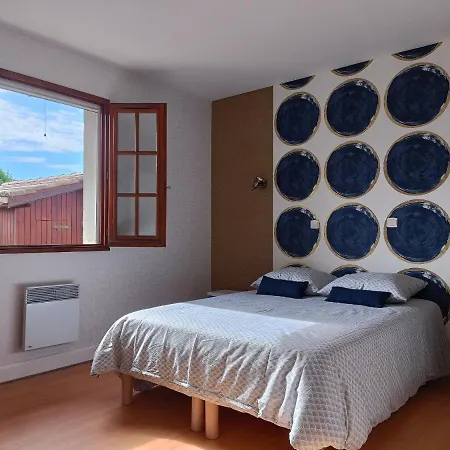 Nyaraló 2bussy